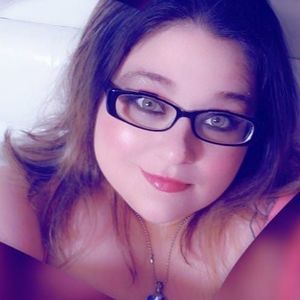 Meet your Posher, Tabitha